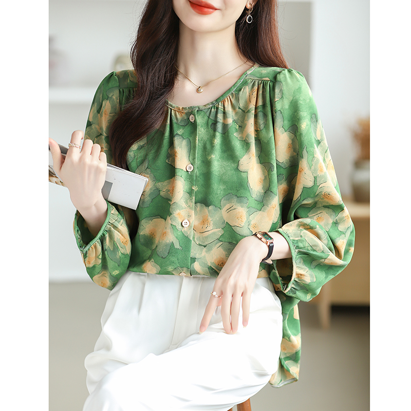 Large yard shirt round neck small shirt for women